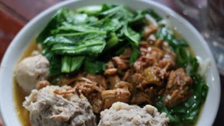 kuliner wonogiri: mi ayam bakso kuliner wonogiri: mi ayam bakso