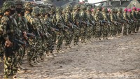 Pasukan tersebut dipimpin langsung oleh Laksamana TNI Yudo Margono.