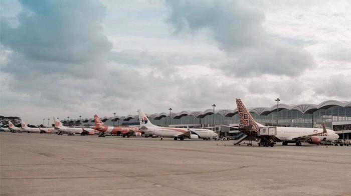 PT Angkasa Pura II kenalkan program Safe Travel Campaign. Program itu diharapkan dapat membuat warga merasa aman saat bepergian dengan pesawat di era new normal
