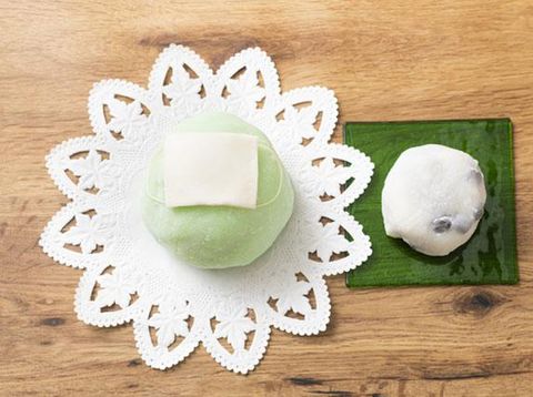 Mochi Pakai Masker