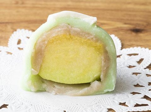 Mochi Pakai Masker
