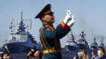 Parade Kapal Peringati Hari Angkatan Laut Rusia