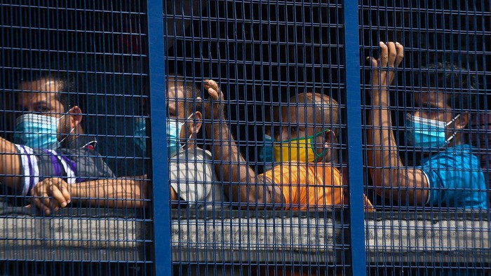 Pekerja migran Bangladesh ditahan dan dideportasi Malaysia karena mengkritik pemerintah, Saya hanya berbicara tentang diskriminasi terhadap migran