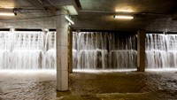 Sejak 1995, pemerintah telah menghabiskan sekitar USD 3,8 miliar untuk berbagai proyek. Itu sudah termasuk membangun 2.400 kilometer saluran drainase, 360 kilometer saluran sungai, empat terowongan bawah tanah yang membentang 21 kilometer, dan empat tangki penyimpanan air hujan. 11 tank lainnya sedang dibangun.