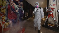 Disinfeksi dilakukan agar area bioskop tetap steril.