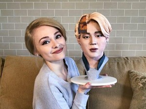 Cake Bentuk Hewan dan Wajah Orang Jadi Ide Baker Cantik Ini