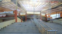 Gedung yang menelan biaya pembangunan mencapai Rp 34,5 miliar itu saat ini tidak beroperasi dan terbengkalai sejak setahun terakhir karena minimnya minat wisatawan yang berkunjung.