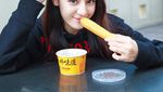 Momen Kulineran Dilraba Dilmurat, Wanita Tercantik di Asia