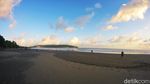 Indahnya Langit Pantai Pangandaran Memasuki Musim Kemarau