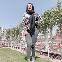 Haneen tersandung masalah hukum ini bersama influencer lainnya bernama Mawada al-Adham dan tiga admin sosial media mereka lainnya.  Foto: dok. Instagram