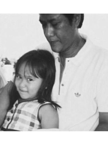 keluarga Dea winnie pertiwi keluarga Dea winnie pertiwi