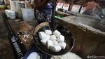 Mengintip Pembuatan Tahu di Solo