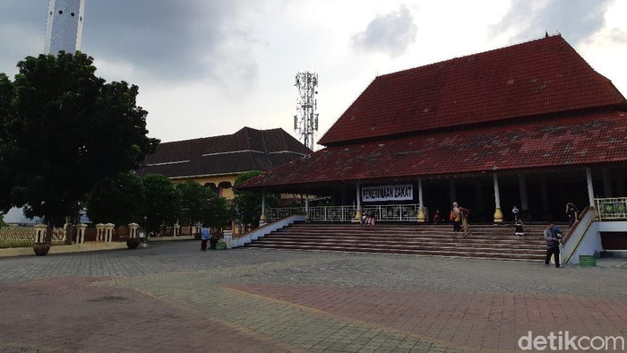 Pemkot Serang izinkan Masjid Agung At Tsauroh Serang gelar Salat Idul