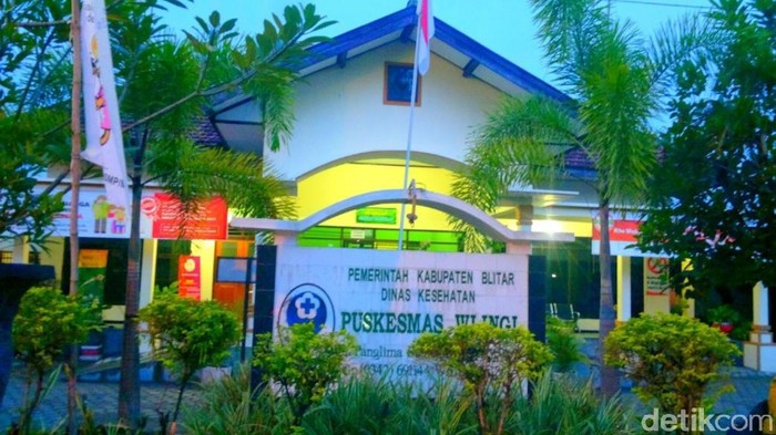 Puskesmas Wlingi ditutup usai rawat pasien corona