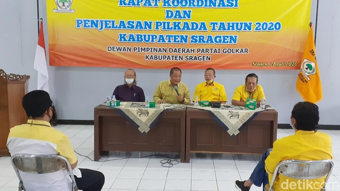 Rapat Koordinasi dan Penjelasan Pilkada 2020 di kantor DPD II Partai Golkar Sragen, Selasa (28/7/2020).