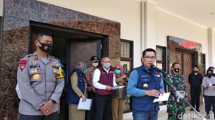Ridwan Kamil di Mapolda Jabar