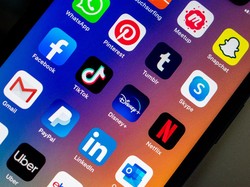 Hapus Aplikasi Ini supaya HP Tidak Lemot Lagi