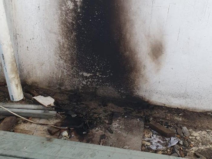 Bom Molotov di Kantor PAC Cileungsi Bogor