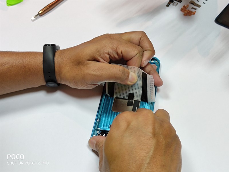 Fotoinet Teardown Poco F2 Pro