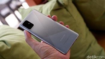 Sementara Galaxy A71 dibekali Snapdragon 730G. Foto: Adi Fida Rahman/detikINET
