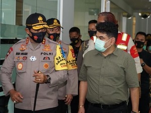 Kunjungi 2 Pabrik di Bekasi, Kapolda Cek Protokol Kesehatan