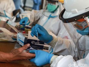 Satgas COVID-19 Ungkap 5 Kelompok Berisiko Tinggi Kena Corona, Ini Daftarnya