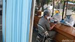 Kasus Positif Tembus 100 Ribu, Rapid Test Terus Dilakukan