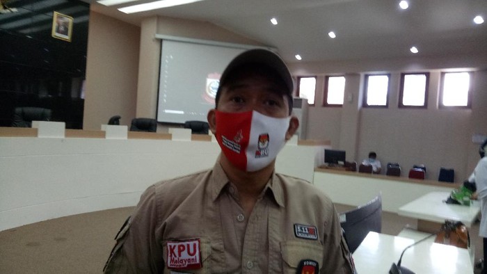 Komisioner KPU Makassar Divisi Perencanaan Data dan Informasi, Romy Harminto, Rabu (29/7/2020).