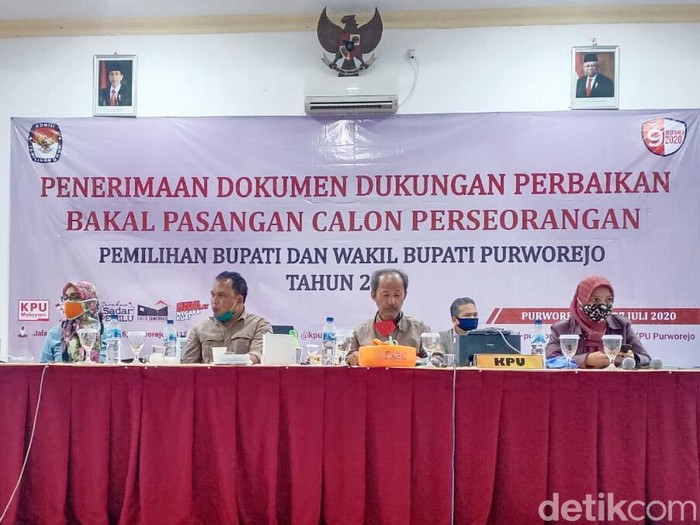 KPU Purworejo tolak dokumen perbaikan Bapaslon Independen Slamet-Suyanto,Rabu (29/7/2020).