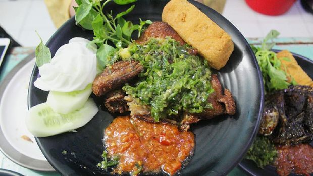 Nasi Uduk 17 Benhil