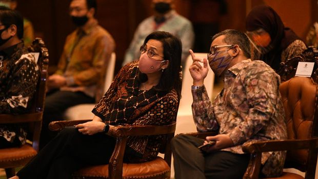 Penandatanganan perjanjian kerja sama dan nota kesepahaman untuk program penjaminan pemerintah kepada korporasi padat karya dalam rangka percepatan pemulihan ekonomi nasional (Biro KLI-Kemenkeu)