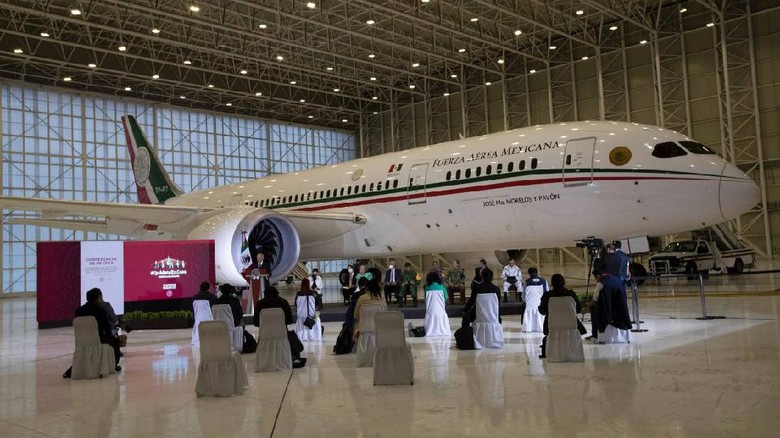 Pesawat Kepresidenan Meksiko mau dijual tapi nggak laku-laku