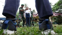 Sikap sempurna adalah sikap siap posisi berdiri dan duduk dalam pelaksanaannya sikap tidak ada gerakan bagi anggota tubuh dengan ketentuan yang telah diatur pada tiap-tiap bentuk posisi sikap sempurna.