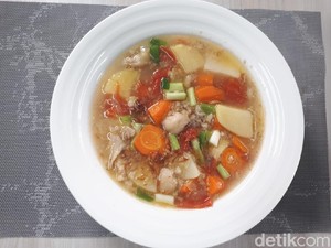 3 Resep Sop Kuah Bening Sederhana yang Lezat Buat Sahur