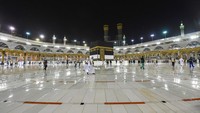 Physical distancing dalam ibadah haji di tengah pandemi ini adalah salah satu kunci dalam mencegah penyebaran virus Corona.  