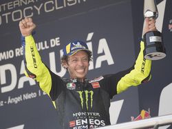 Hore! Rossi Sembuh dari COVID-19 dan Bisa Tampil di MotoGP Eropa