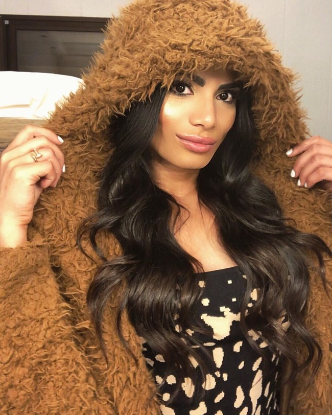 Ia melakukan olahraga ekstrem selama delapan jam setiap harinya. Makanannya pun sangat dijaga. Vanusa tidak makan apapun kecuali putih telur.  Foto: Instagram