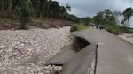 Jalan Trans Papua Ruas Mimika-Nabire Putus Akibat Banjir