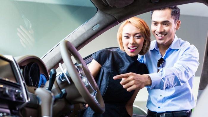 beli mobil