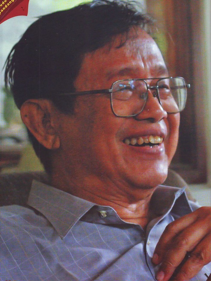 Budayawan Ajip Rosidi