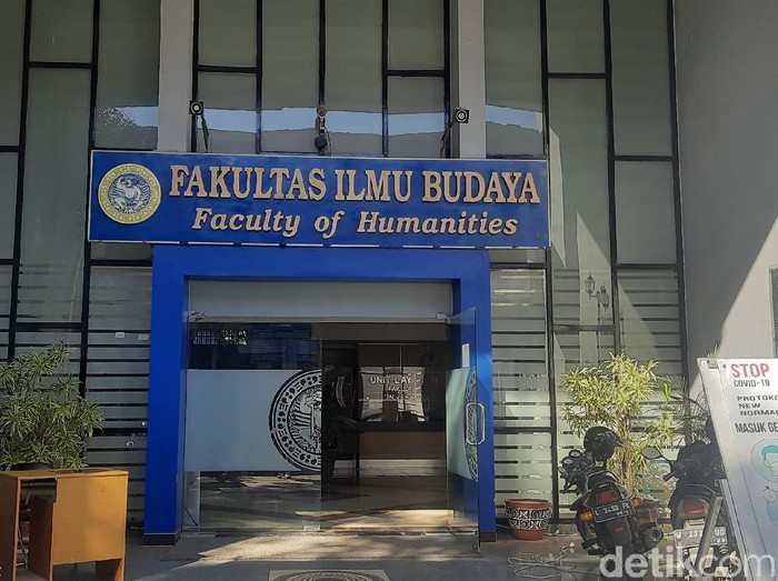 fakultas ilmu budaya universitas airlangga