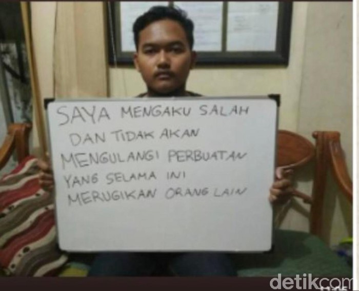 fetish kain jarik