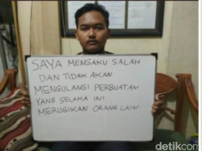 fetish kain jarik