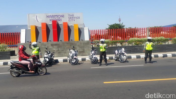 Ini Pengamanan Yang Dilakukan Polisi Kota Kediri saat idul adha