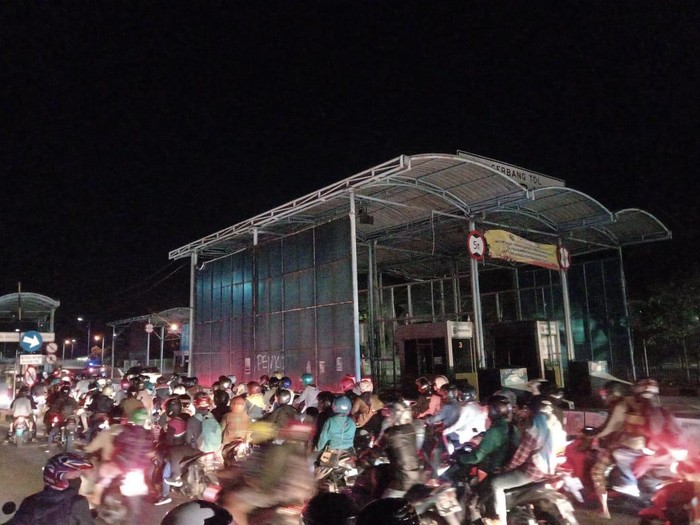 jembatan suramadu toron