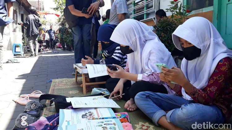 Kampung Wifi Yogyakarta Bantu Belajar Online Kampung Wifi Yogyakarta Bantu Belajar Online