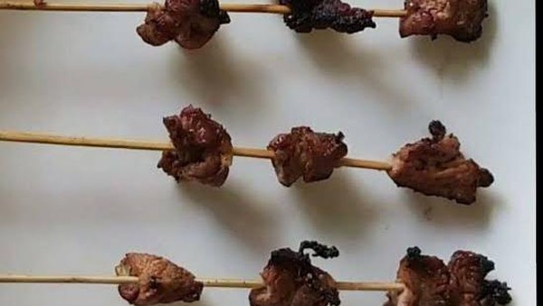 Nggak Sabar Makan Sate Kambing? Lihat Meme Lucu Ini Dulu