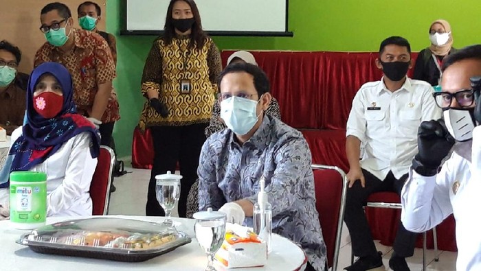 Mendikbud Nadiem Makarim kunjungan ke SDN Polisi I, Kota Bogor.