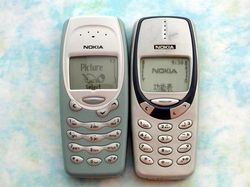 Deretan Ponsel Ikonik Andalan Remaja 2000-an