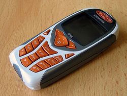 Deretan Ponsel Ikonik Andalan Remaja 2000-an